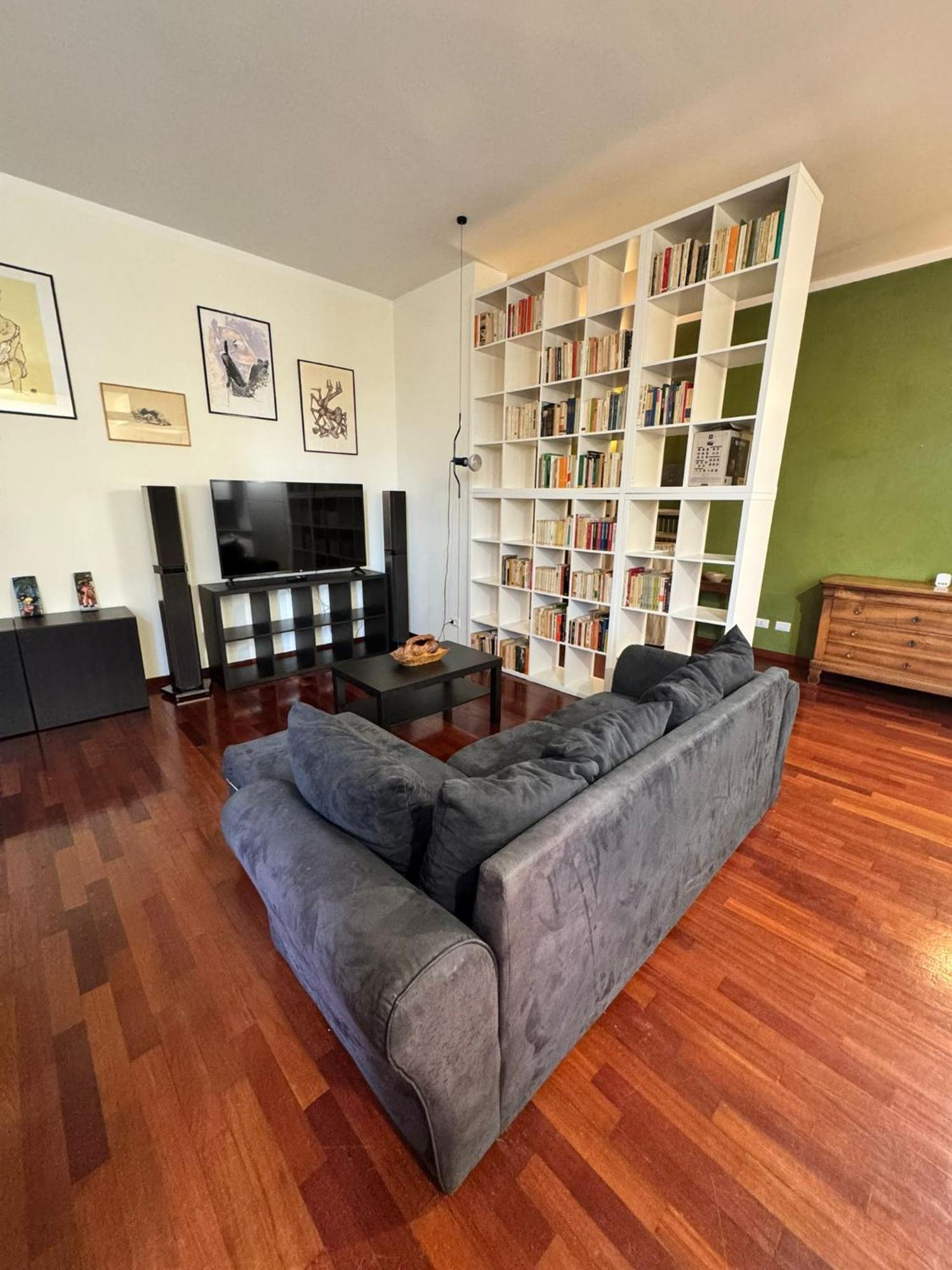 The Gallery House Apartment *